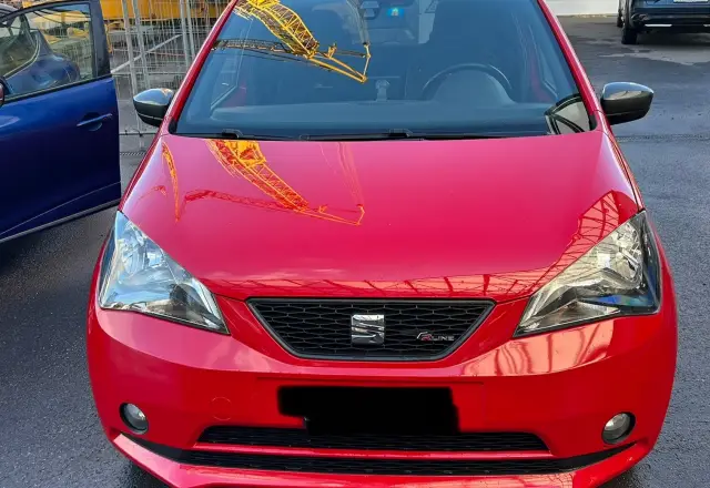 SEAT Mii 1.0 44kW — zdjęcie pojazdu z aukcji