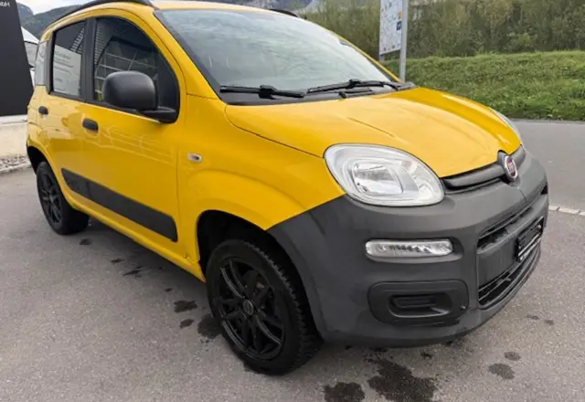 FIAT Panda TwinAir 4x4 — zdjęcie pojazdu z aukcji